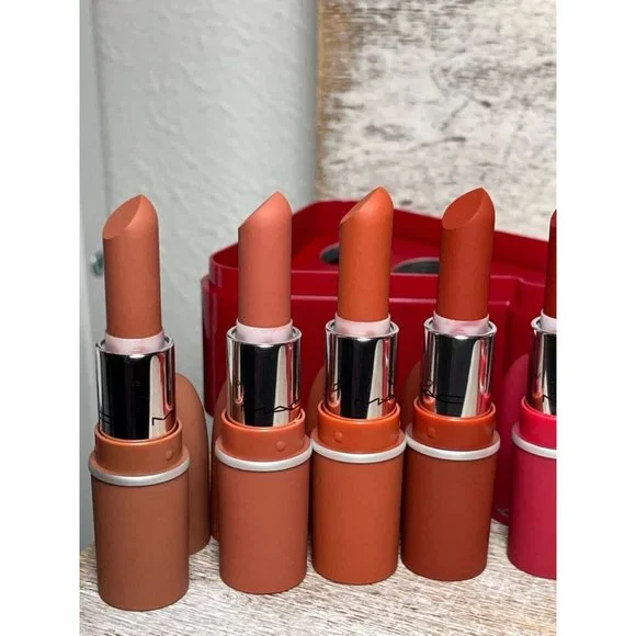 Mac Cosmetics Powder Kiss Lip Vault x 12 HOLIDAY COLLECTION - Picture 4 of 16